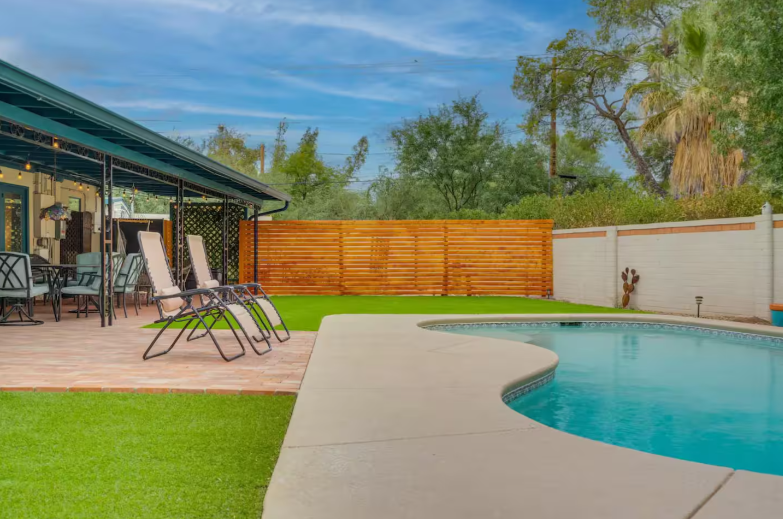 Luxury desert oasis vacation rental home in East Tucson